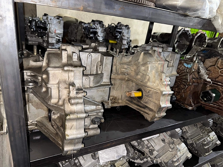 خرید و قیمت گیربکس استوک مزدا 3 قدیم اتوماتیک (اتاق قدیم)