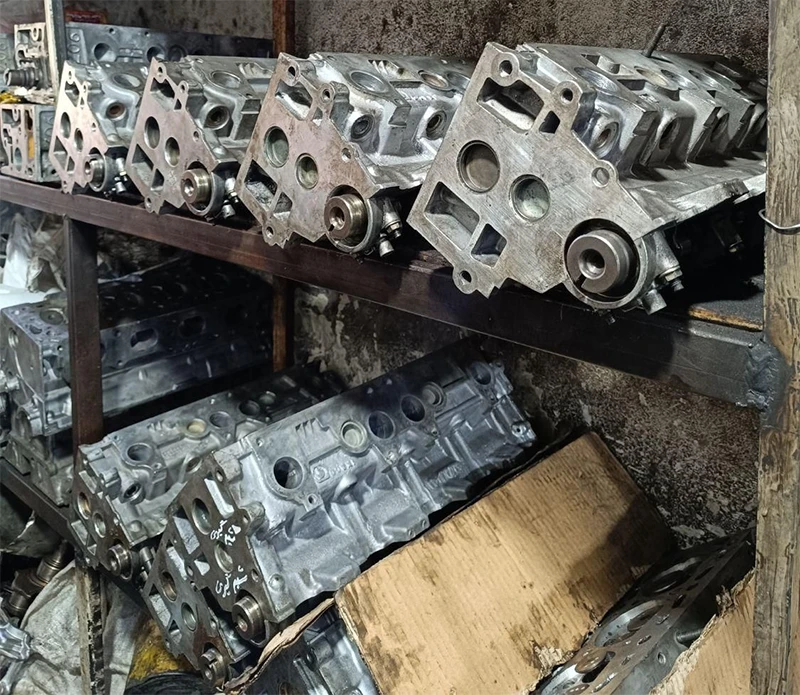 خرید و قیمت سرسیلندر استوک پژو 206 تیپ 2 کامل (دست دوم در حدنو)